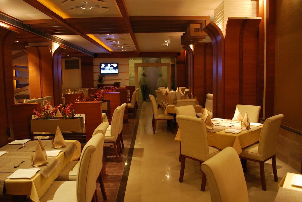 Hotel Millennium Γουβαχάτι Εξωτερικό φωτογραφία